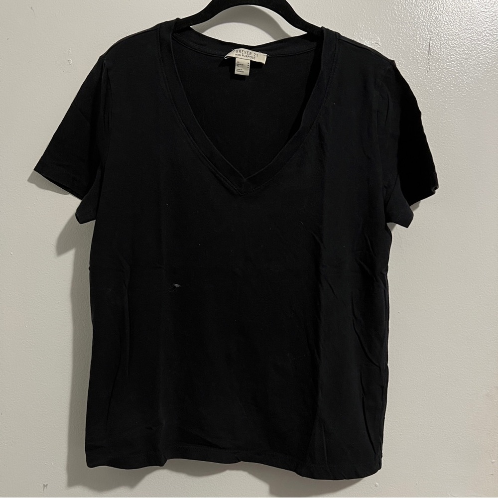 forever 21 v-neck tee